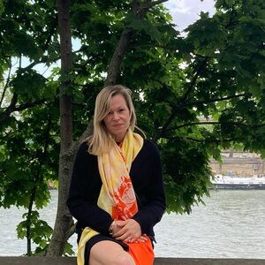 Meet your Posher, Christine